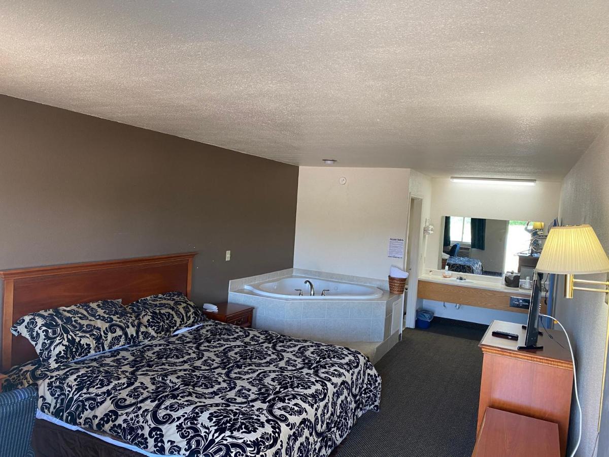 Brass Door Motel Gassville Екстер'єр фото